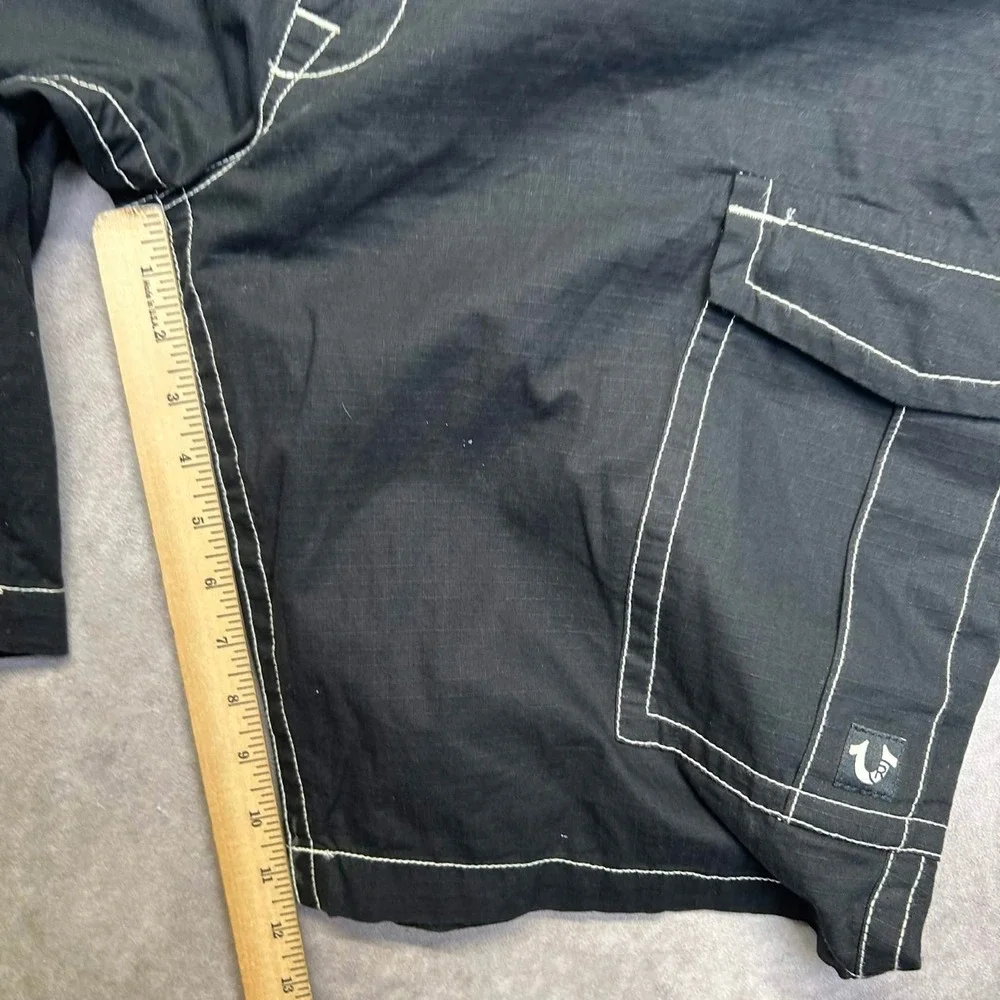 True Religion Mens Black Ripstop Cargo Shorts White Contrast Stitch Size 42